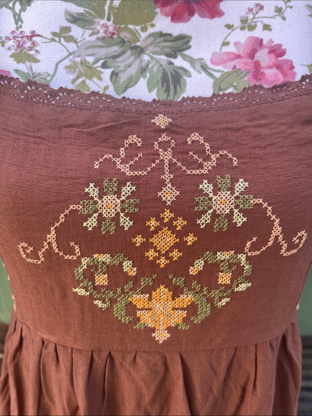 New Brown Embroidered Square-Neck Midi Dress - Picture 7 of 12